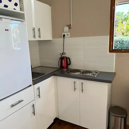 Apartamento Petit Jardin, Piscine *